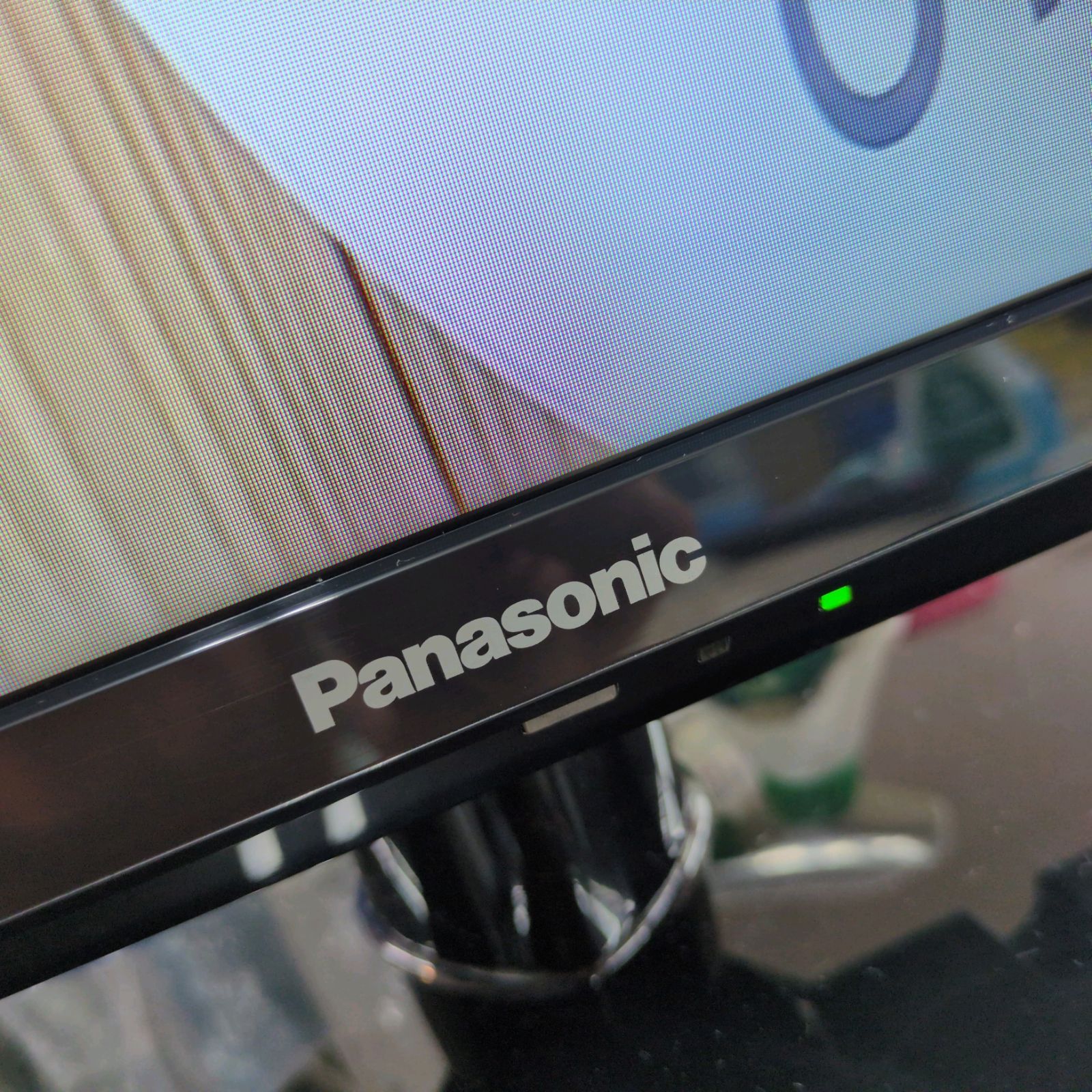 J 030 Panasonic 2020年製 24インチ地デジTV TH 24 G 300