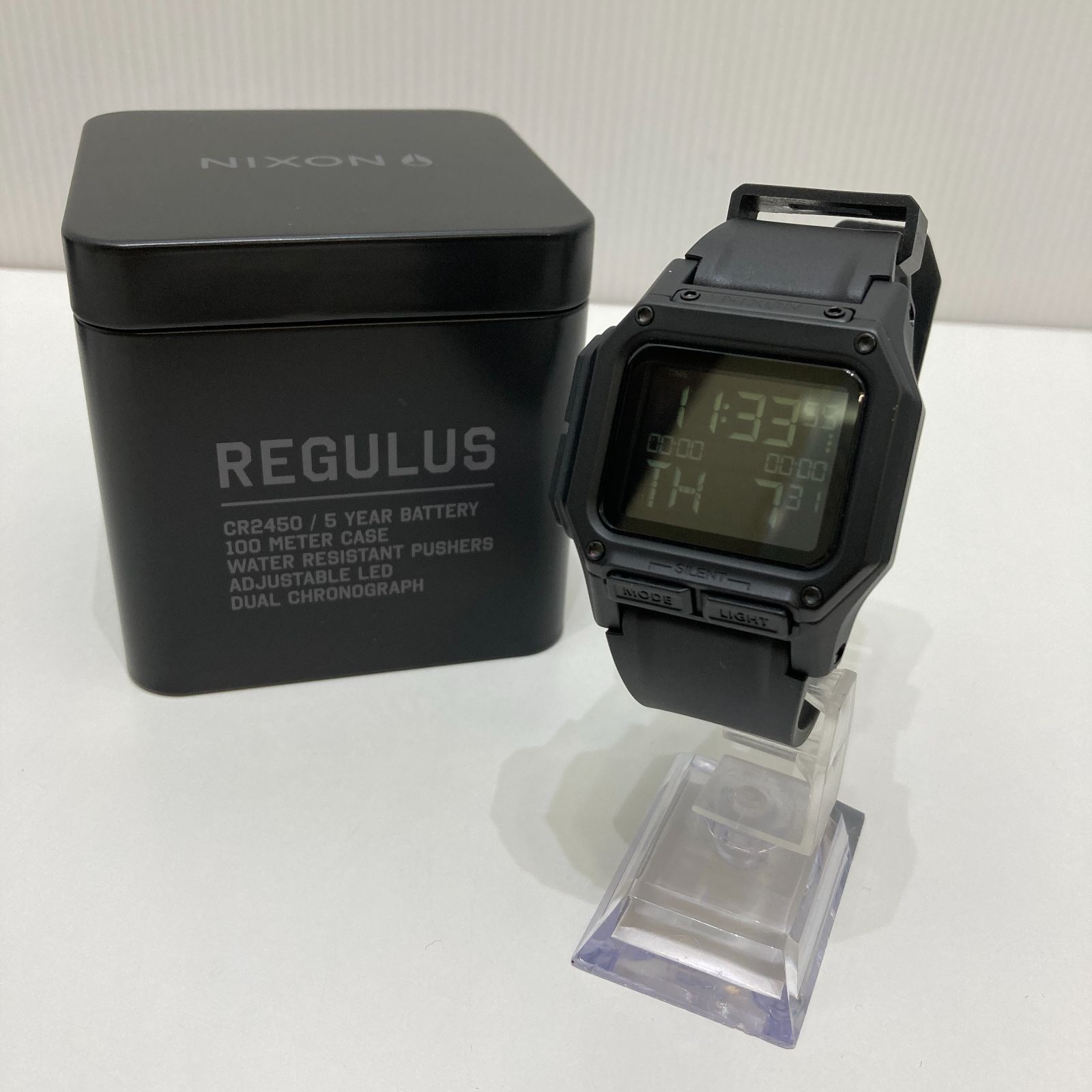 NIXON Regulus ニクソン レグルス A1180 001-00 デジタル 黒 ブラック