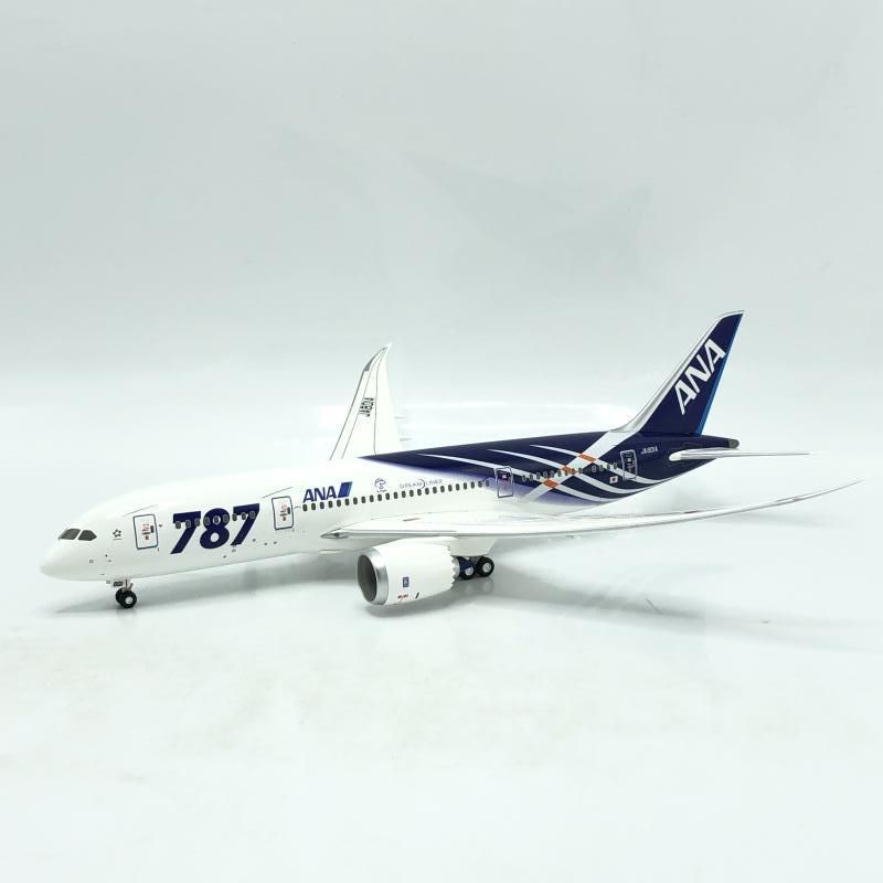 中古】全日空商事 1/200 ボーイング787-8 ANA特別塗装機 JA801A