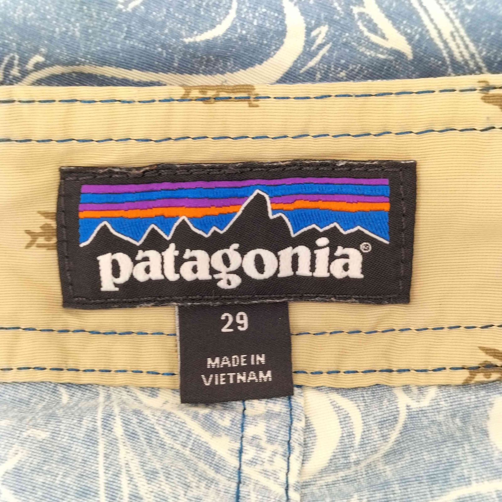 パタゴニア patagonia トビウオ柄ショーツ メンズ 29 - メルカリ