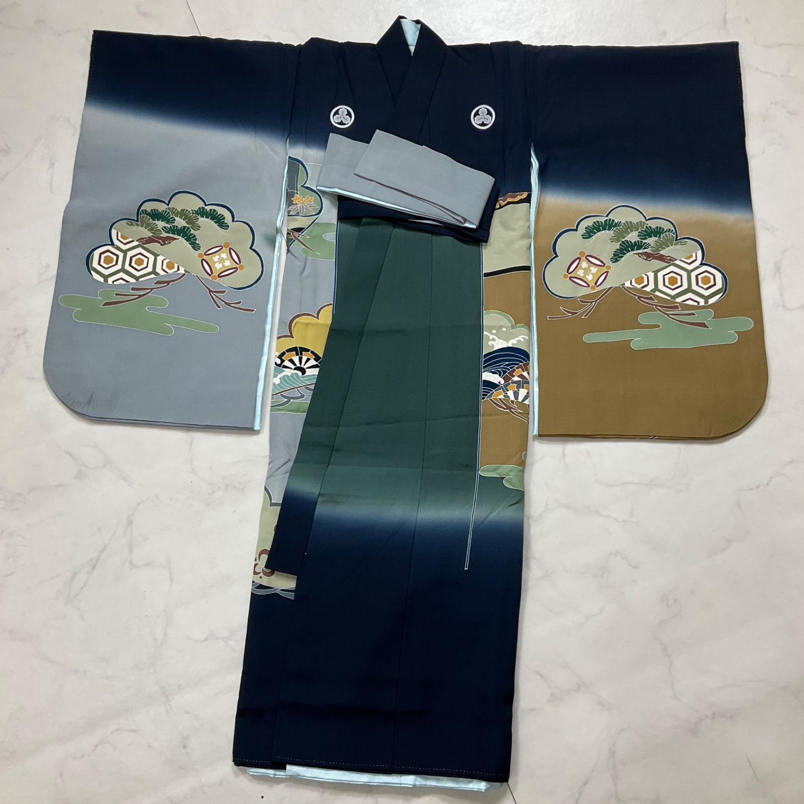 ◆kimono one◆5歳くらい用◆お誂え品◆子供着物◆正絹◆3点セット◆七五三◆男の子◆羽織◆着物◆行燈袴◆七五三お詣り男の子着物こどものひお正月卒業式十三詣り◆G203