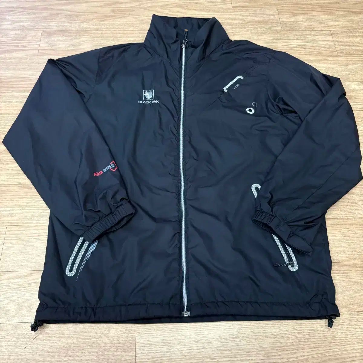 ACT SAIKYO バドミントンチーム ジャケット ACT SAIKYO バドミントン