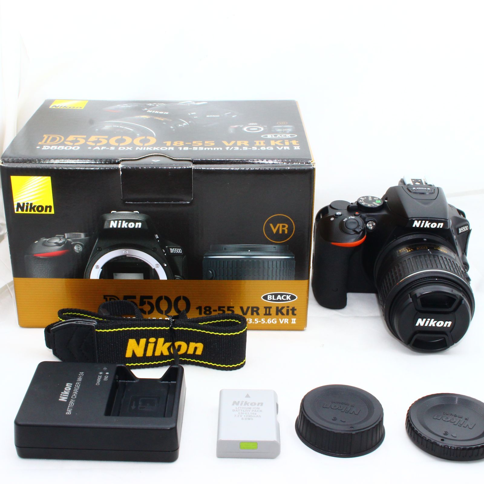 Nikon デジタル一眼レフカメラ D5500 18-55 VRII レンズキット ...