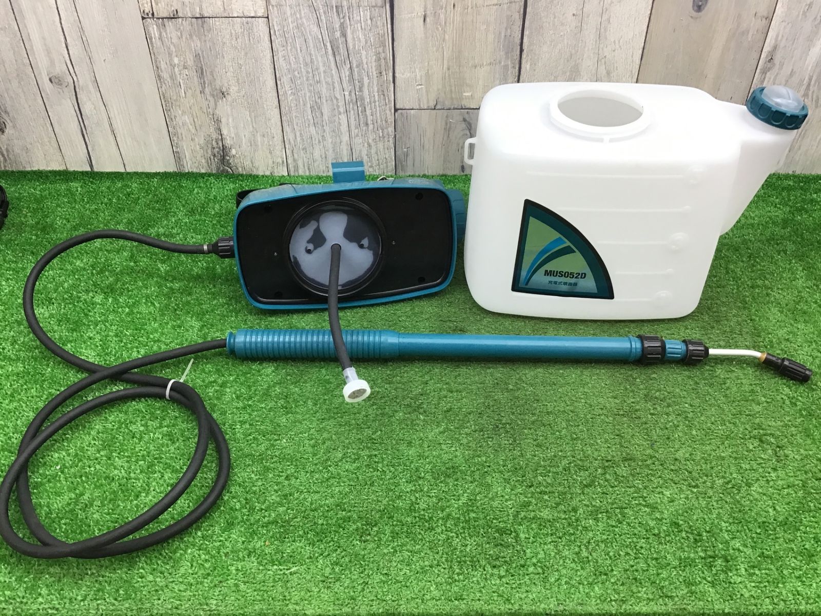 バッテリー1個 充電器付●アクトツール富山店●P
