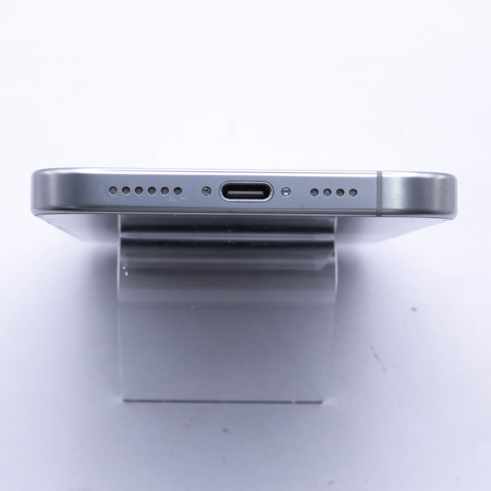 iPhone16 White 256GB SIMフリー　バッテリー100% iPhone 16 Pro Max 256GB simフリー バッテリー最大容量100