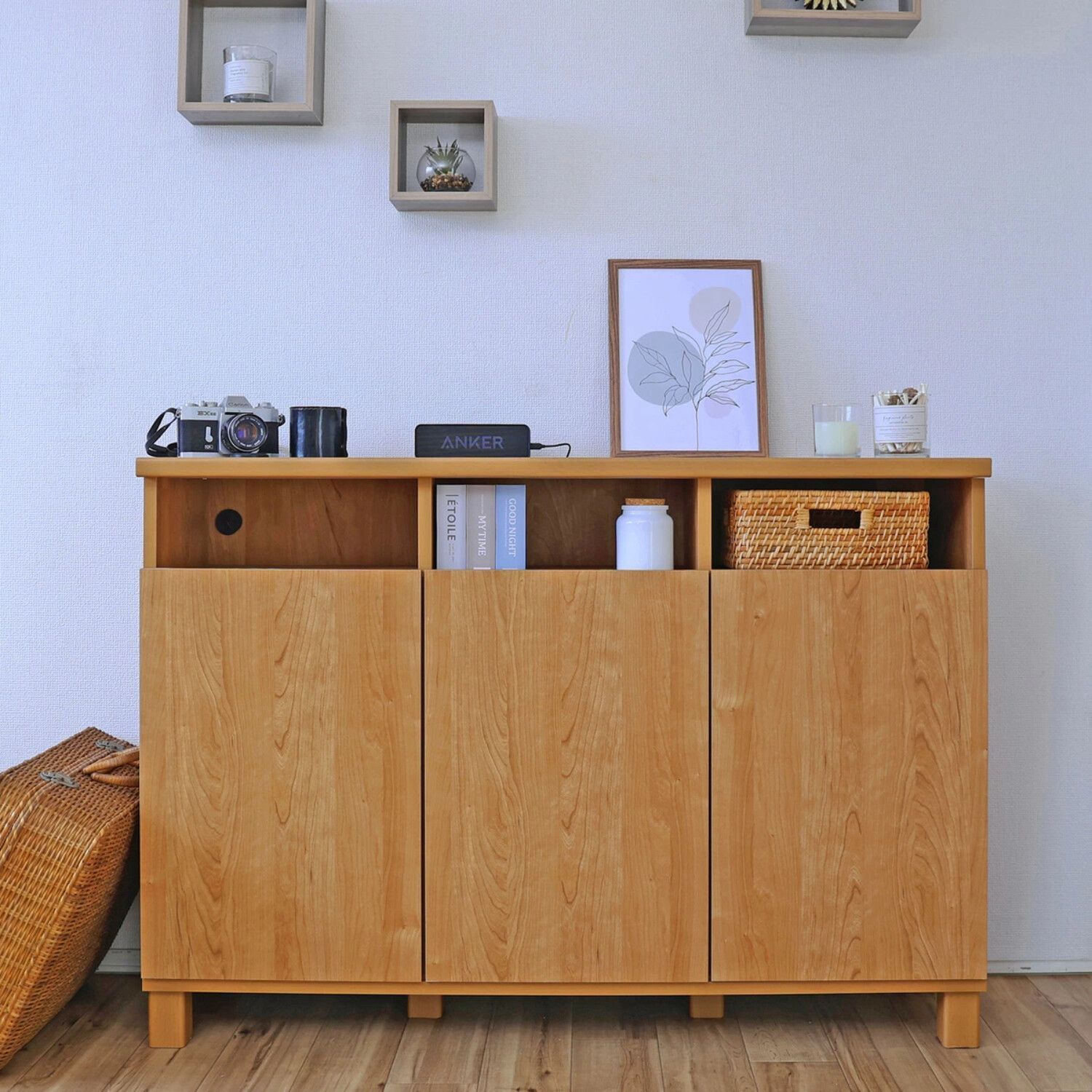♪ カウンター キャビネット ナチュラル 幅110cm 収納家具 リビング収納 おしゃれ 組立式 取手なし ナチュラル 木製 ウッド