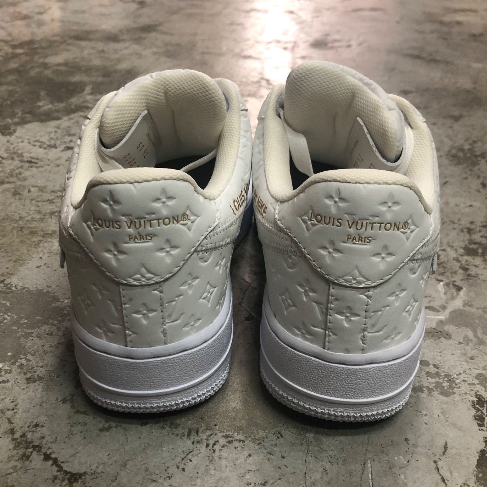 未使用品 LOUIS VUITTON NIKE AIR FORCE 1 LOW White コラボ