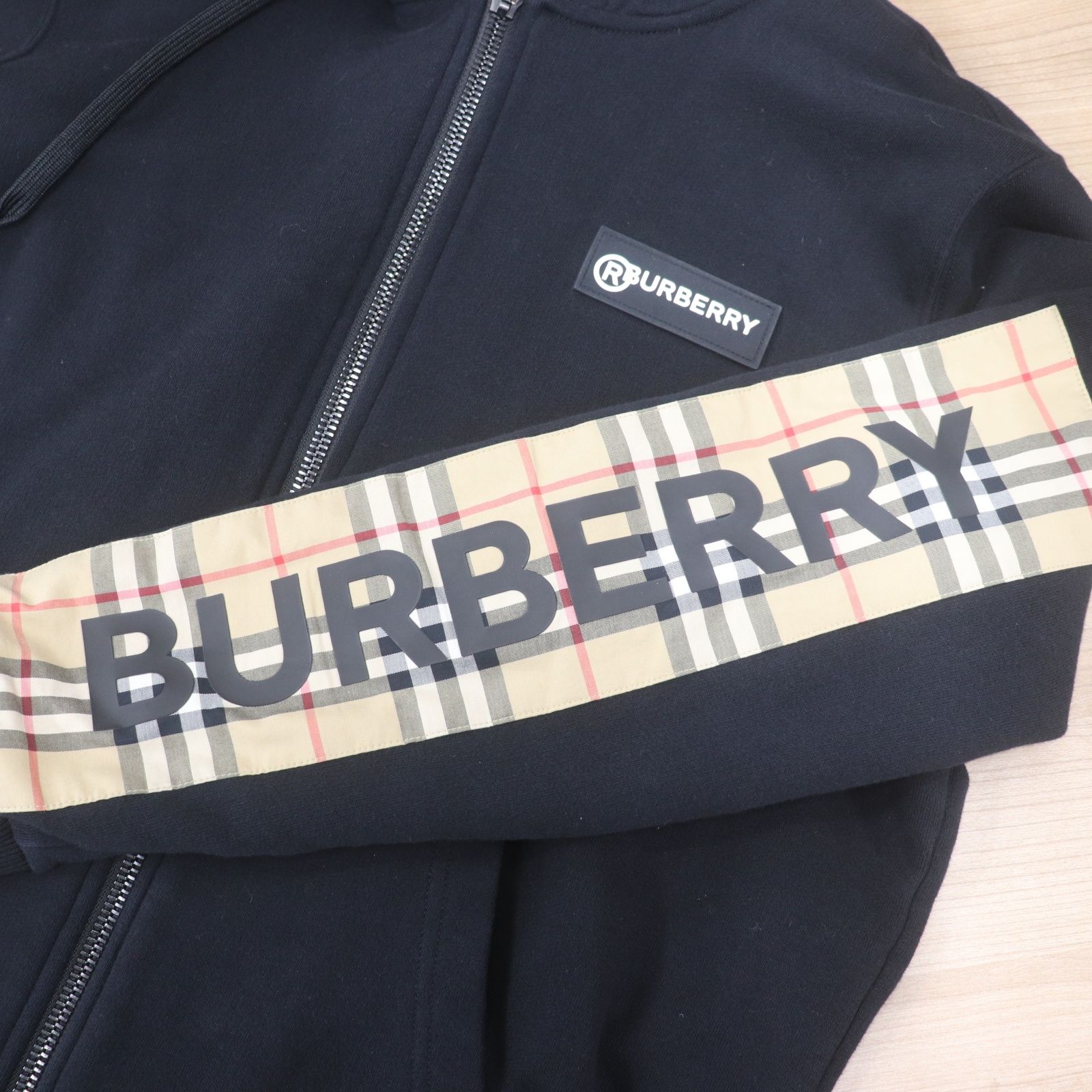 ITNHNS8LPKNI 国内正規 BURBERRY バーバリー ノバチェック フルジップ 