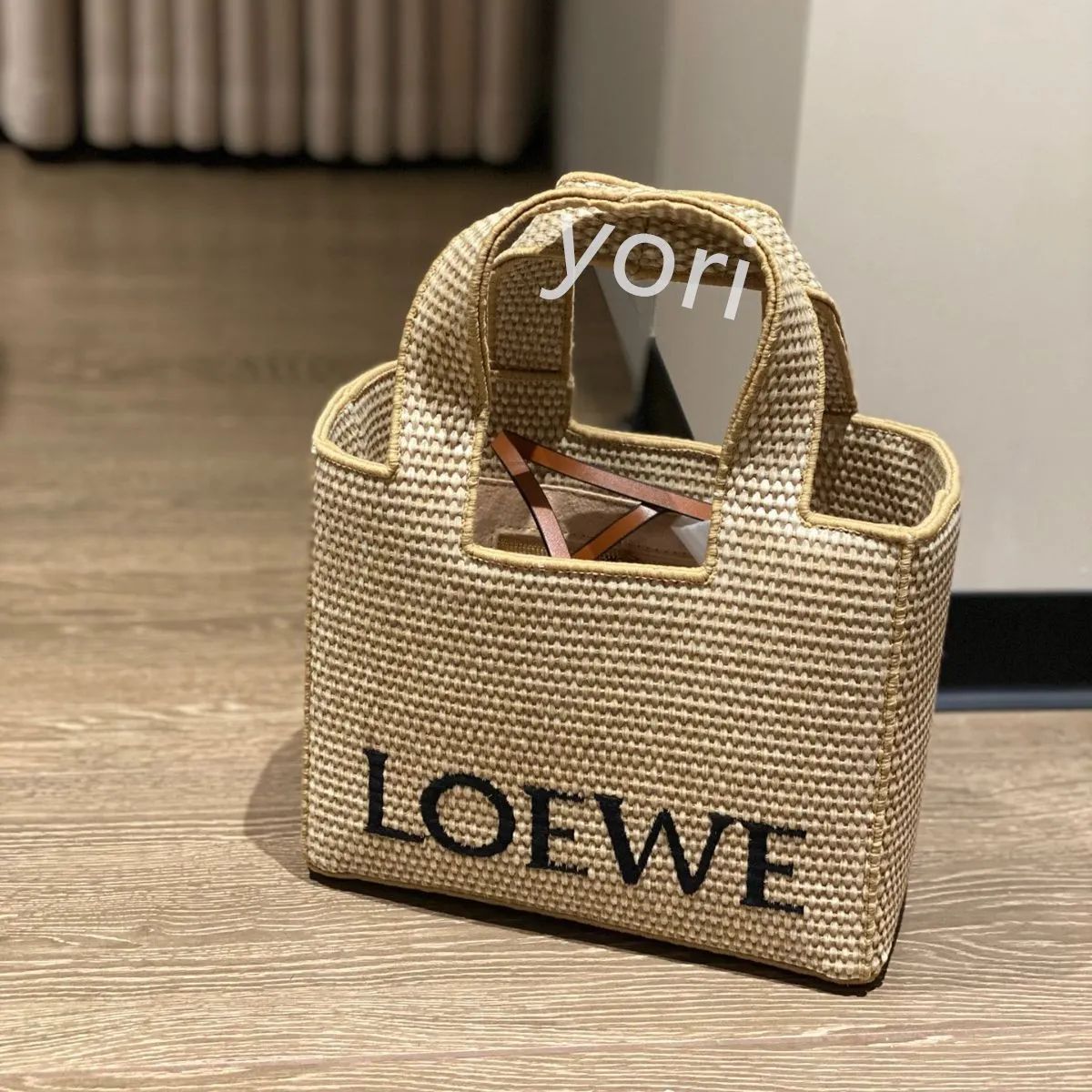 LOEWE ロエベ フォントトートスモール ハンドバッグ - メルカリ