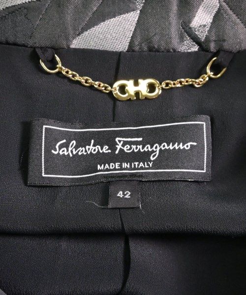 Salvatore Ferragamo ステンカラーコート レディース 【古着】【中古