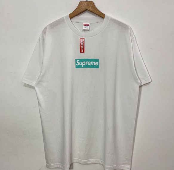 Supreme x Tiffany ゆったりとした半袖Tシャツ 21FW Box Logo - メルカリ