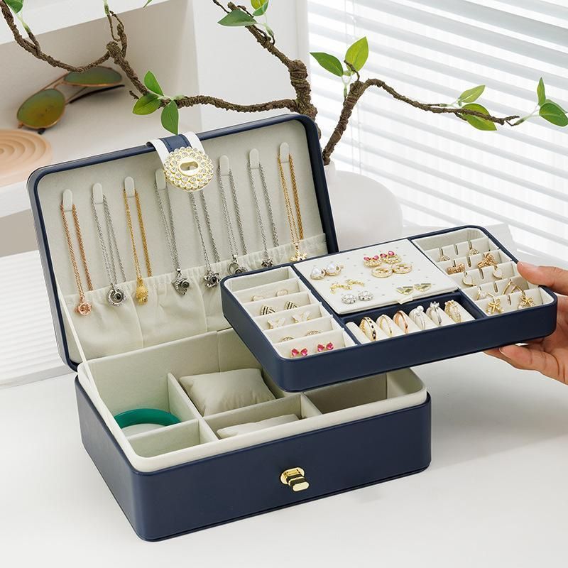 ピアス プレゼント
