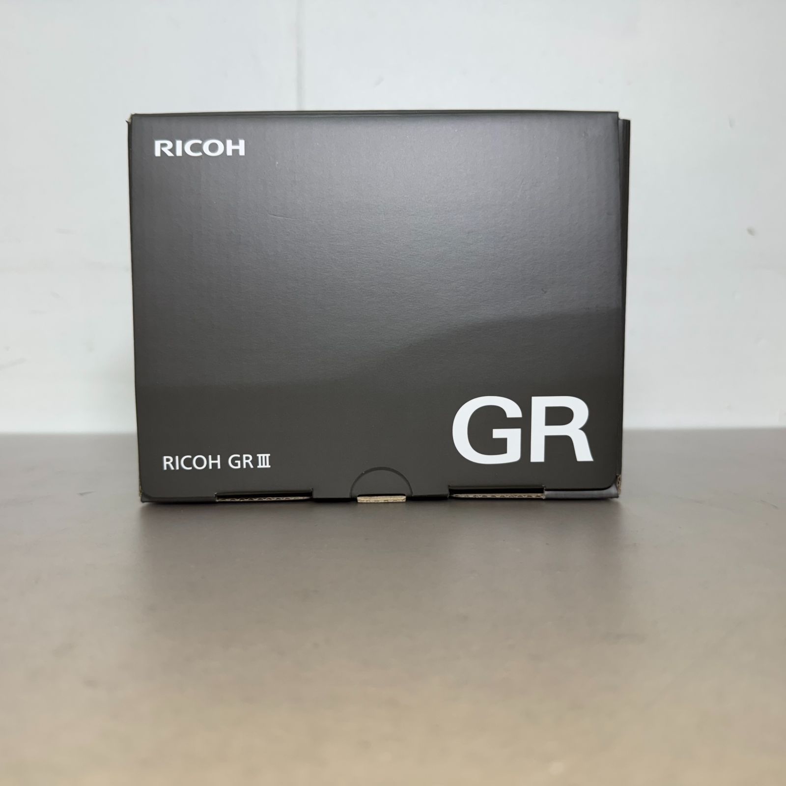 美品 リコー RICOH GR III ショット数382枚 おまけ付き C3648 60サイズ 