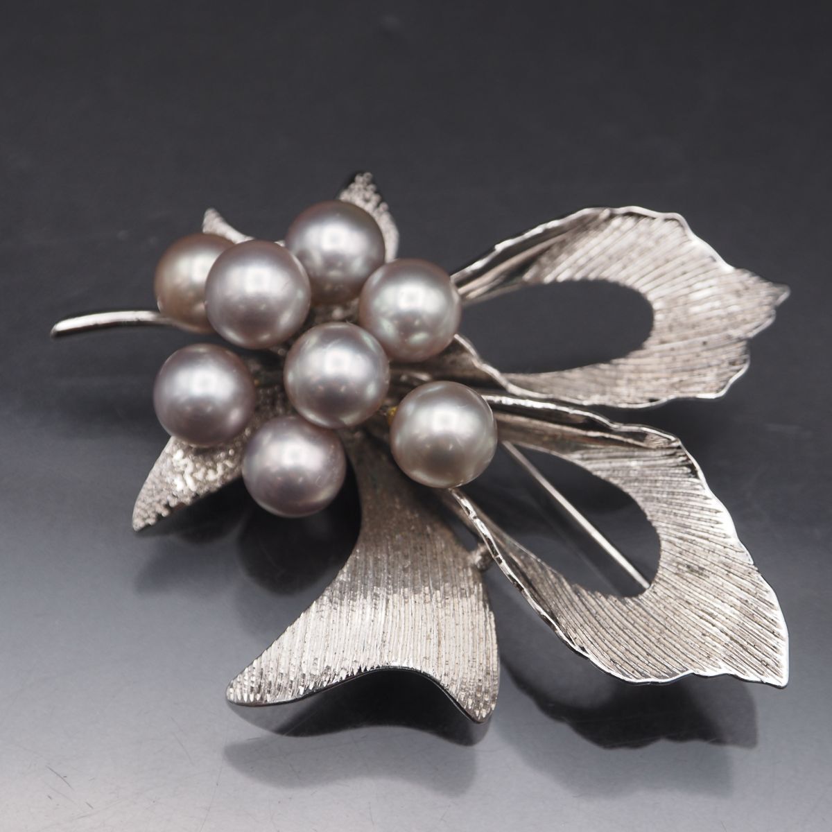 MIKIMOTO - ミキモト パール 真珠 ブローチ 11珠 シルバー M刻印