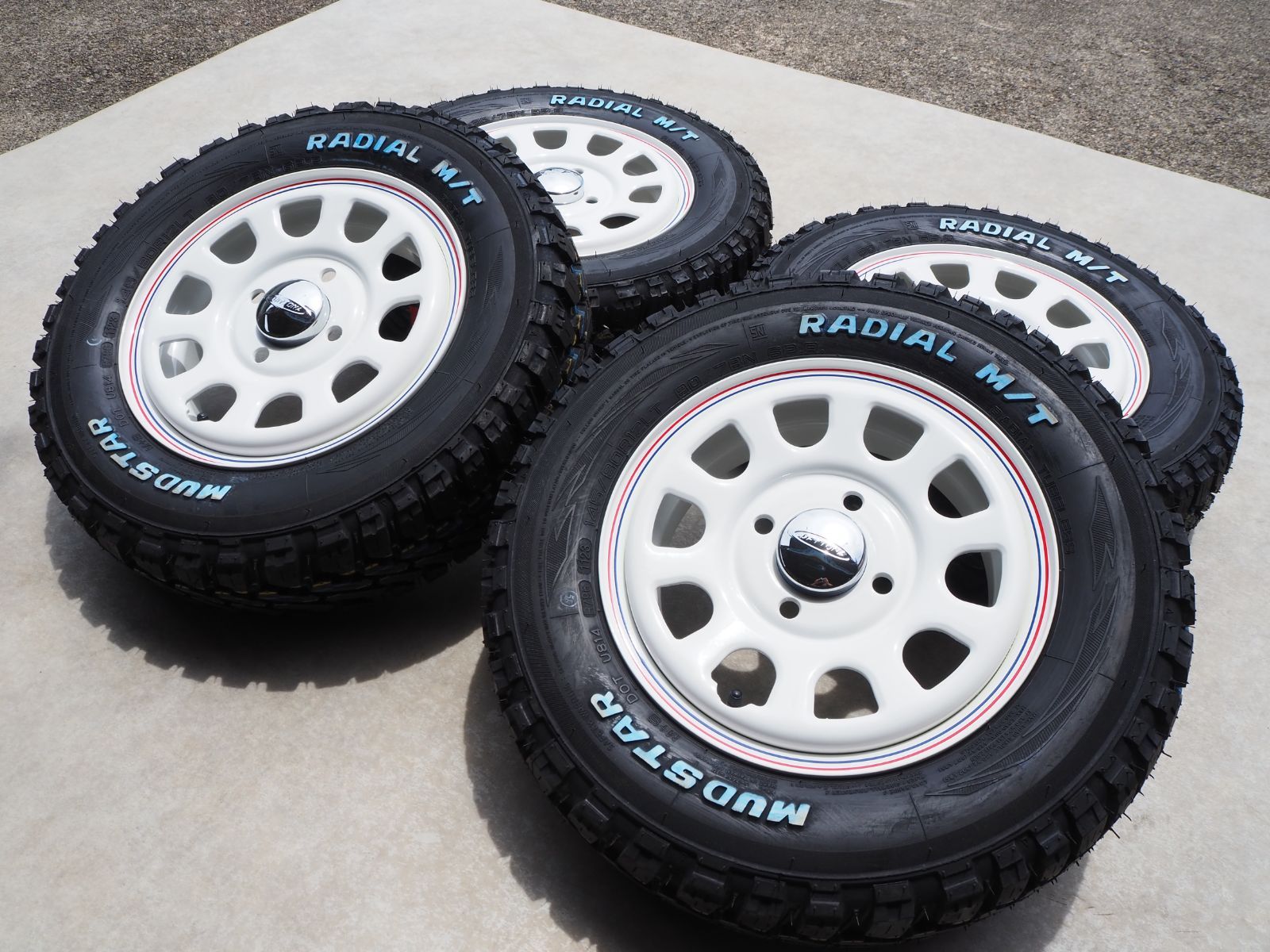 デイトナ ホワイト 145/80R12 ハイゼット キャリー 軽トラ 軽バン