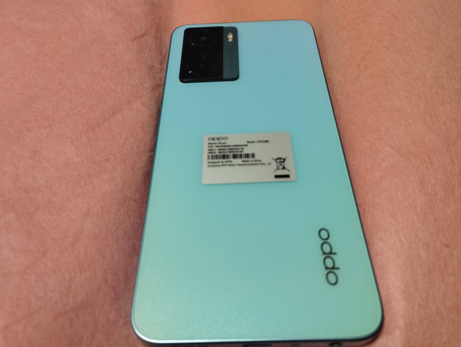 【ほぼ新品！早い者勝ち！】A77○OPPO○綺麗なブルー☆おまけ付き