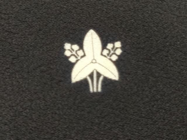 豪華女優後藤久美子ブランド黒留袖駒刺繍正絹五つ紋比翼仕立て金銀彩袋帯2セット 豪華女優後藤久美子ブランド黒留袖駒刺繍正絹五つ紋比翼仕立て