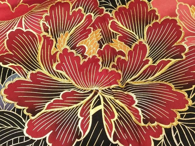 正絹振袖‼️豪華絢爛花々きらびやか‼️人気赤地激可愛金彩金箔刺繍圧巻‼️安心フルセット 楽天市場】【新品】 振袖 着物 正絹 袷 刺繍 金彩加工 赤 椿 桜