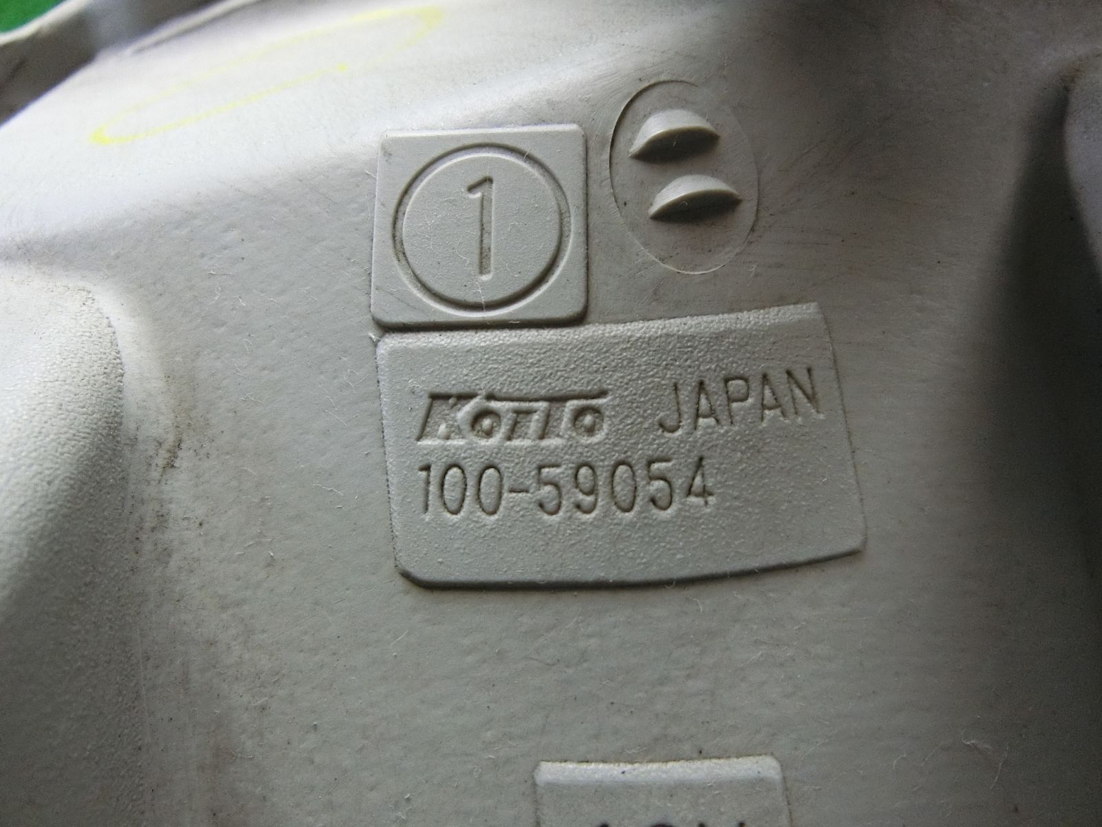 KOITO 100-59054