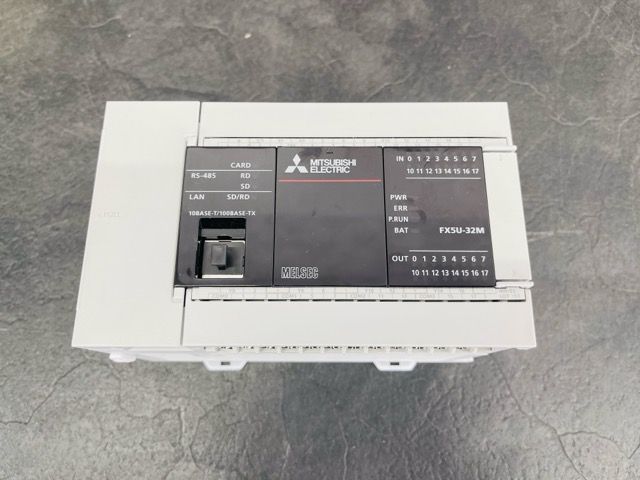 MITSUBISHI FX5U-32MR-ES シーケンサ 三菱電機 PROGRAMMABLE CONTROLLER 514410