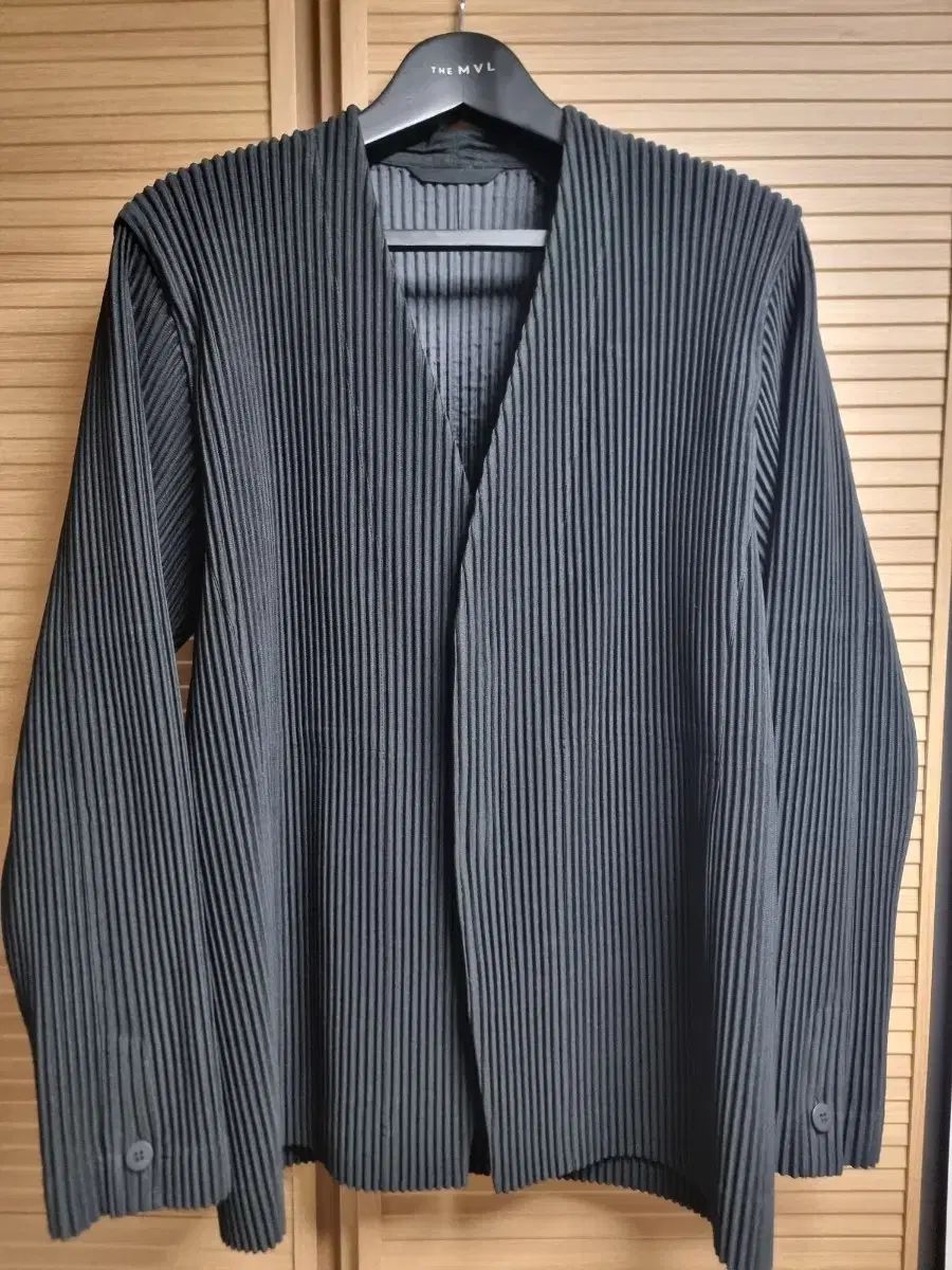 HOMME PLISSÉ ISSEY MIYAKE ジャケット HP3411S245 サイズ4 ブラック