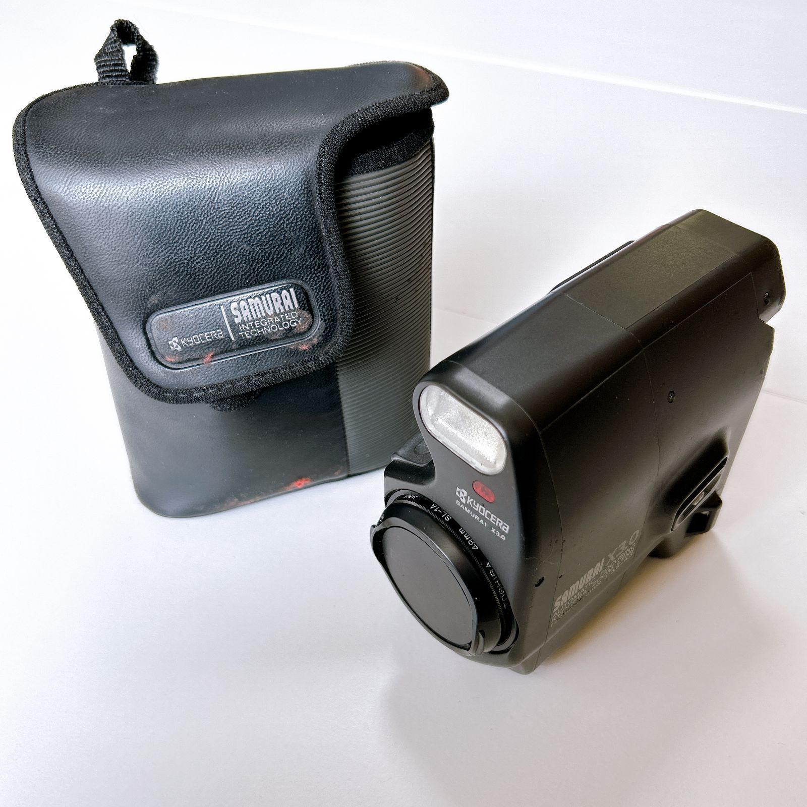 プァントム4ブラック　今まで動作確認のみ　基本セット　カメラ周辺に斑点模様があり 割引ホビー・楽器・アート - プァントム4ブラック 今まで動作