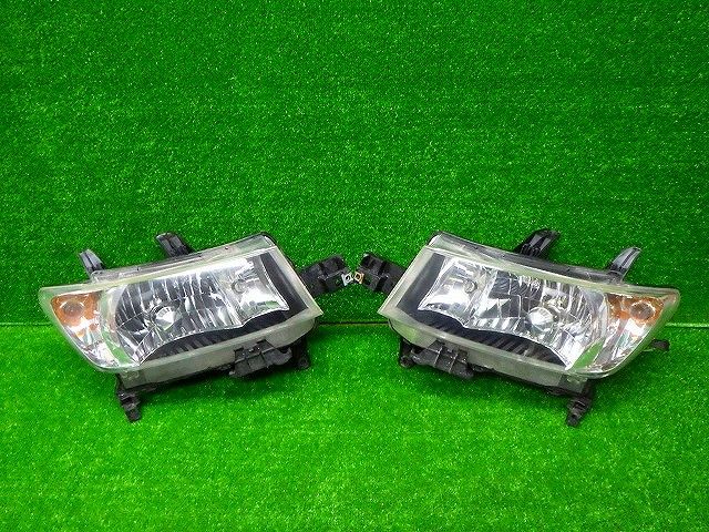 トヨタ　QNC20/25　ｂB　ヘッドライト　左右　HID　B1-2　バラスト付き　250411060