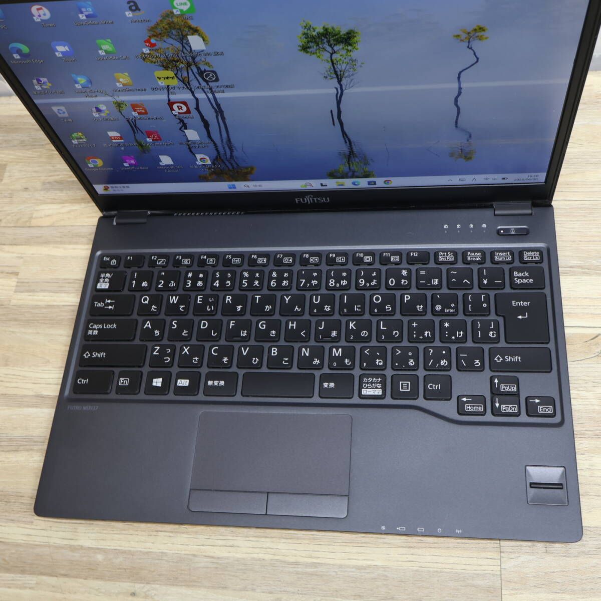 美品 SSD128GB メモリ8GB★FMV 高解像度 Win11 ノートPC5 ☆超美品 SSD128GB メモリ8GB☆FMVC07007 Bluetooth 高解像度