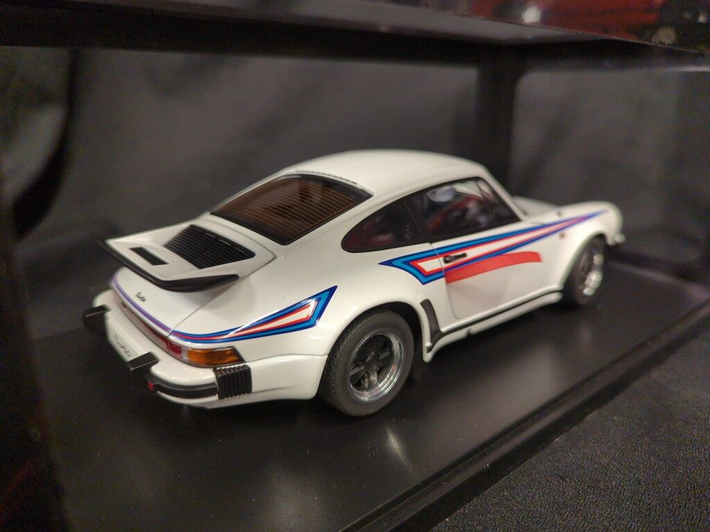 Turbo White|Turbo