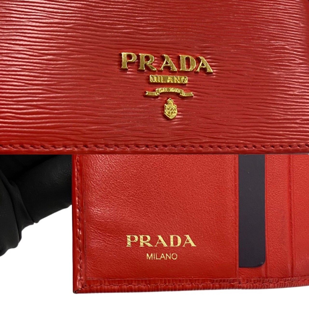 極 美品 保存箱 カード付 PRADA プラダ ロゴ キルティング レザー 本革