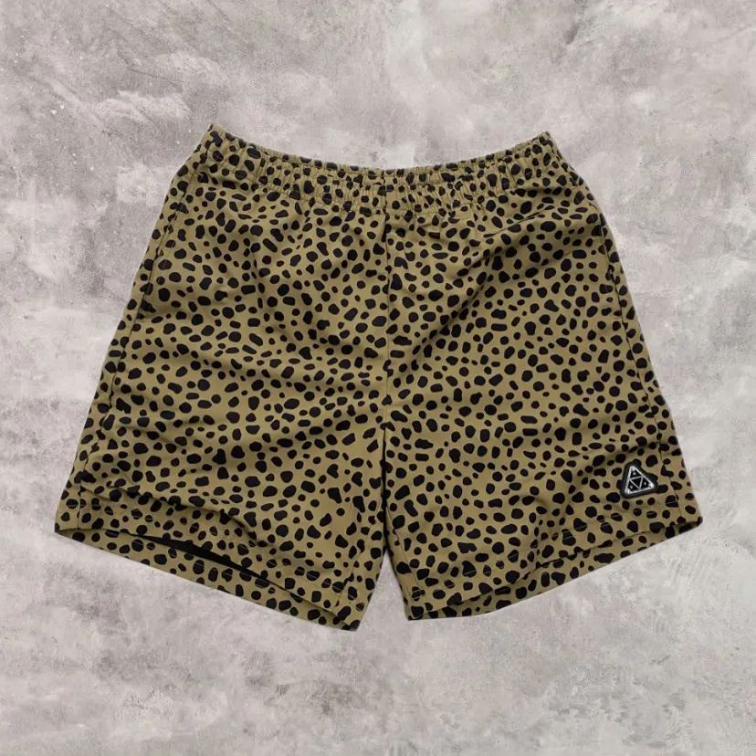 71.HUF 24SS PT00326 INSTINCT EASY SHORT Sサイズ【併売品】△ - メルカリ