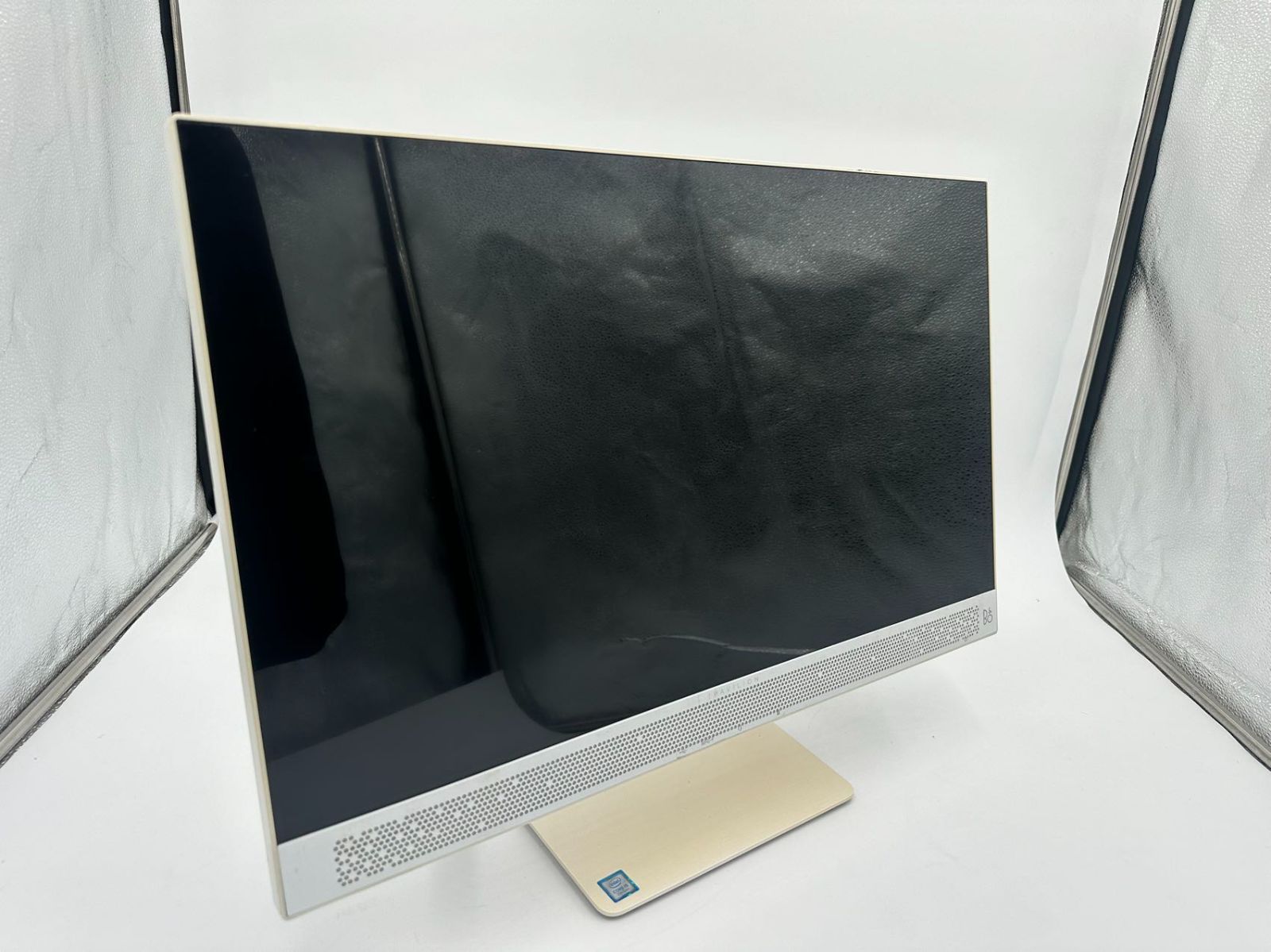 PC HP Pavilion ALL-in-one PC TPC-Q027-24 24インチパソコン i5 7400T 第7世代 8G 1TB HDD Win 10 Pror 搭载 動作 済