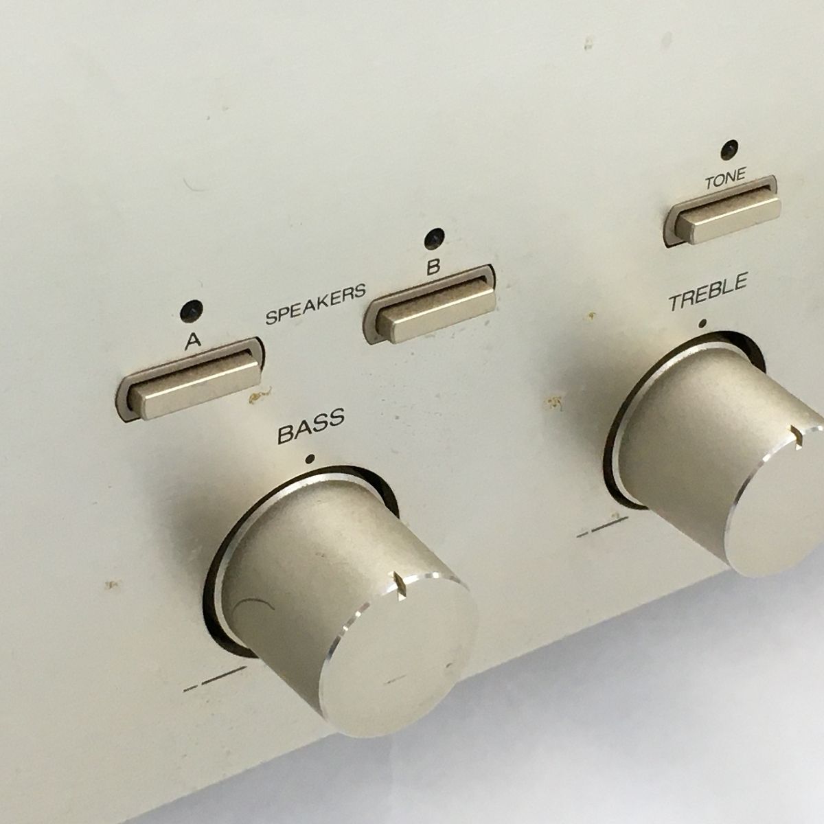 プリメインアンプ