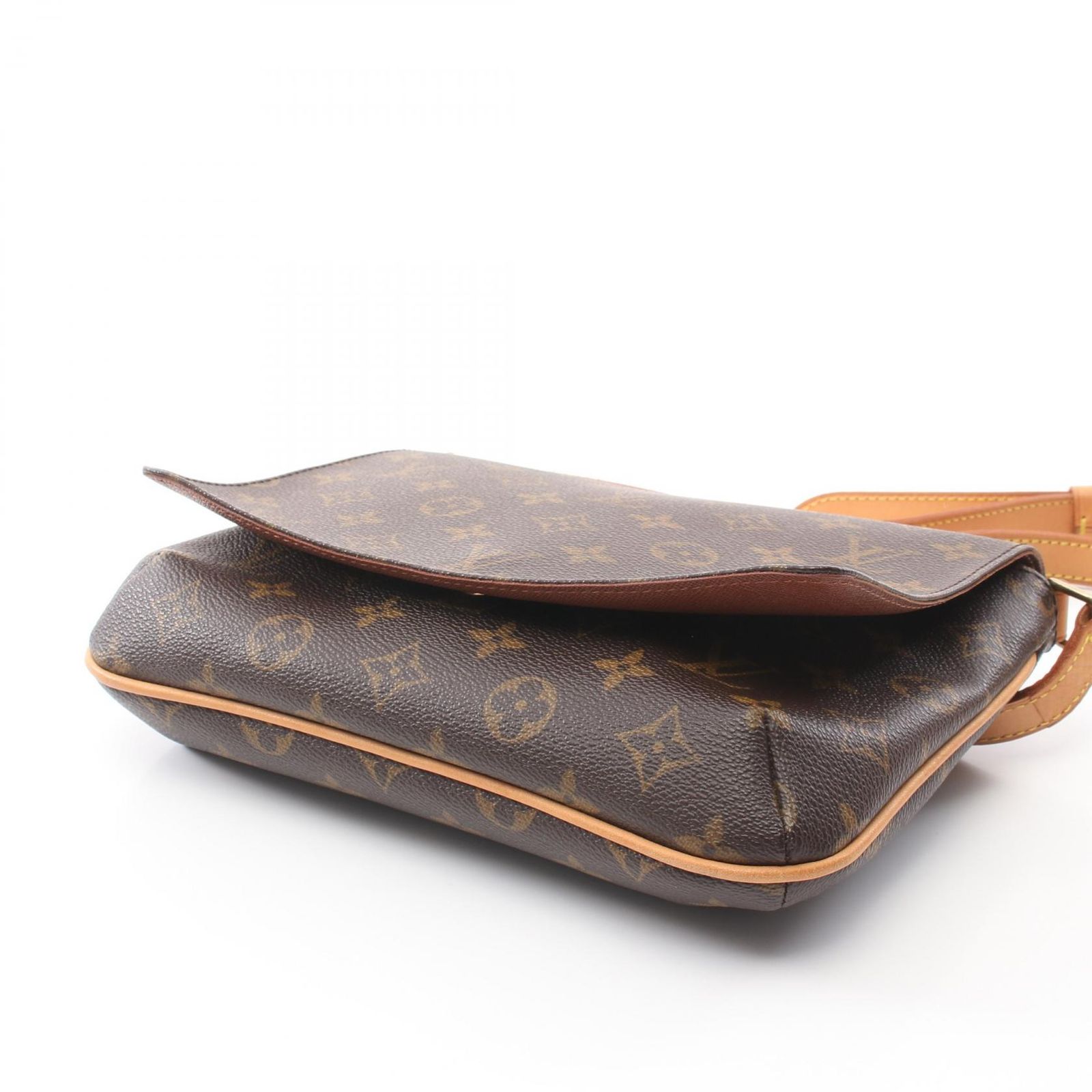 LOUIS VUITTON ルイ・ヴィトン ミュゼットタンゴ ロングストラップ