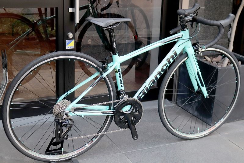 2020年 Bianchi Via nirone 41 コンポーネント105 - 自転車本体