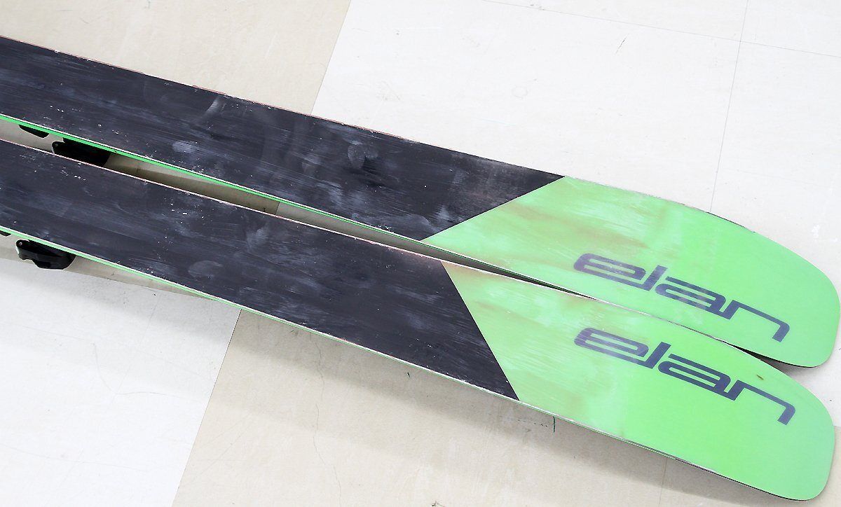 Fischer Viron 2.2 スキー + ビンディングRS10　150cm Fischer Viron 2.2 スキー + ビンディングRS10 150cm FISCHER