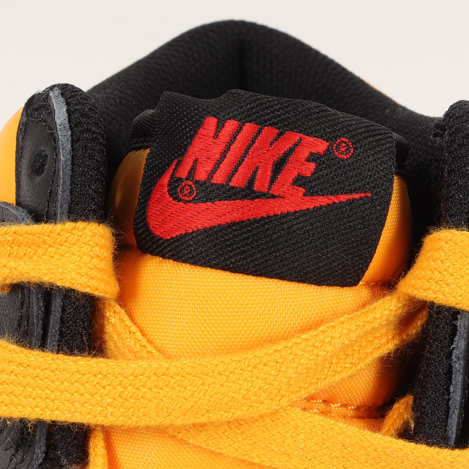 NIKE  DUNK HI RETRO REVERSE GOLDENROD 新品