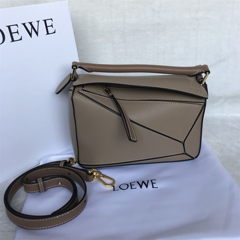 LOEWE パズルバッグ スモール ショルダーバッグ サンド