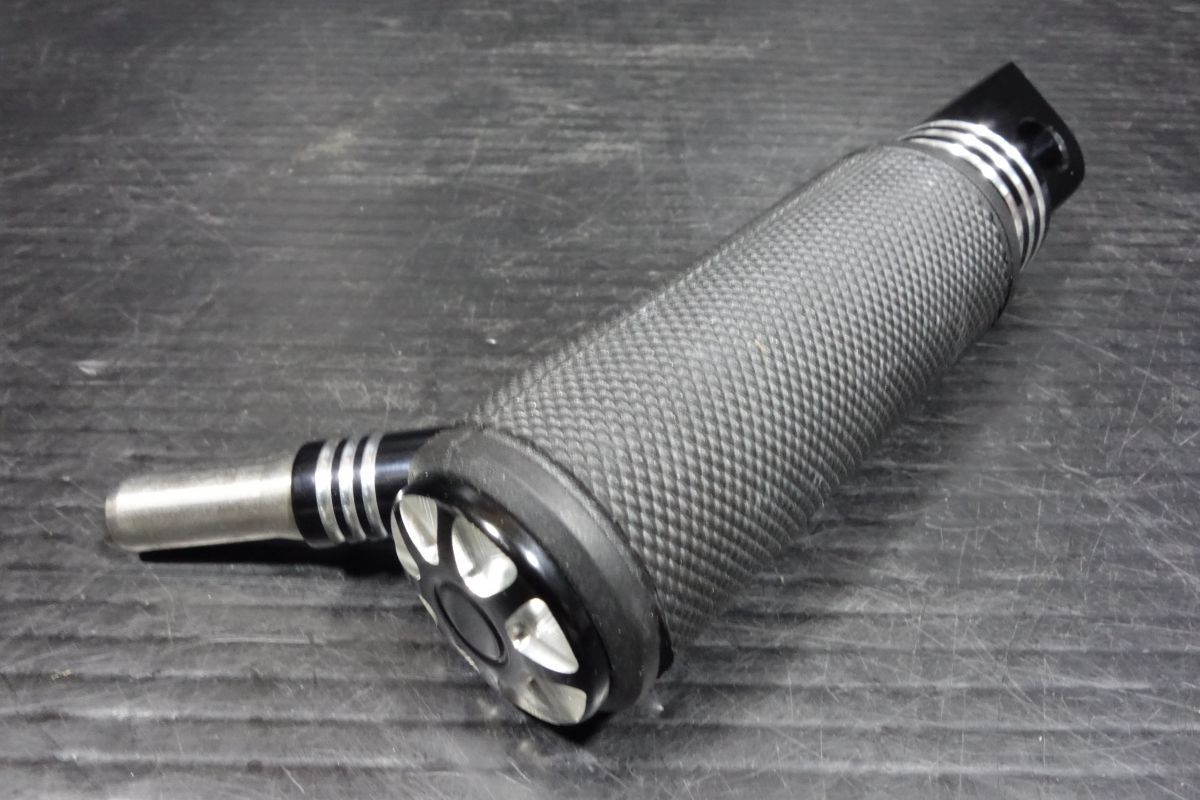 バースト フットペグ ステップ 左右 50500441 スポーツスター ダイナ ソフテイル ハーレー R20250923