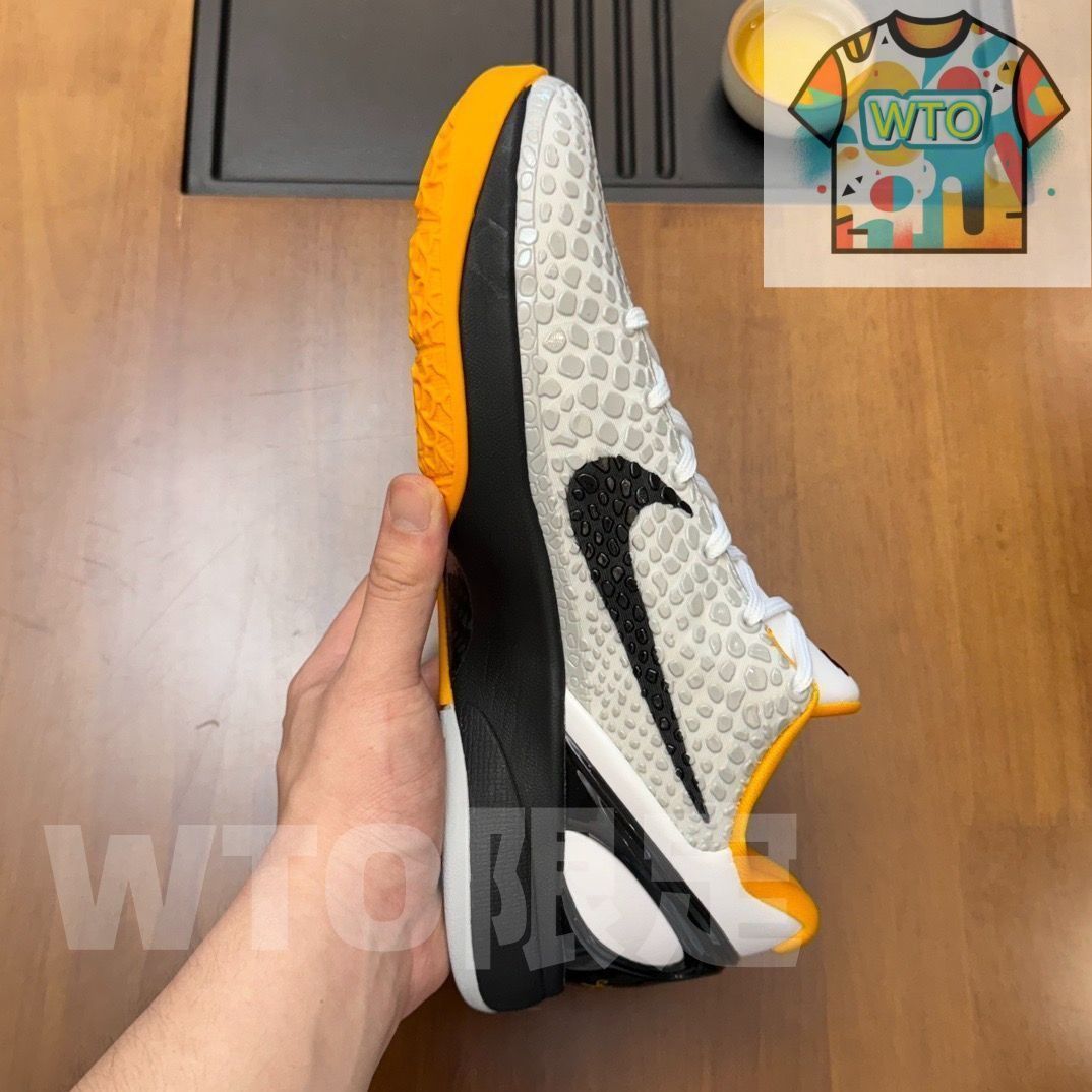 【未使用】KOBE8プロトロ（23cm） 箱付き 大特価???即購入??新品箱付 未使用 NIKE KOBE 8 PROTRO HALO