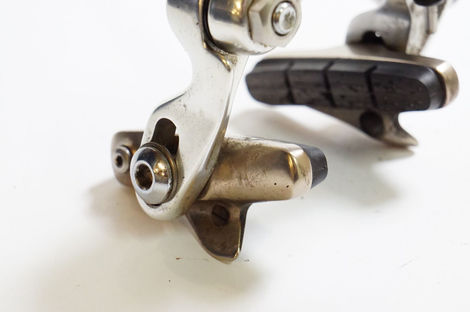 SHIMANO 「シマノ」 DURA-ACE BR-7700 キャリパーブレーキ