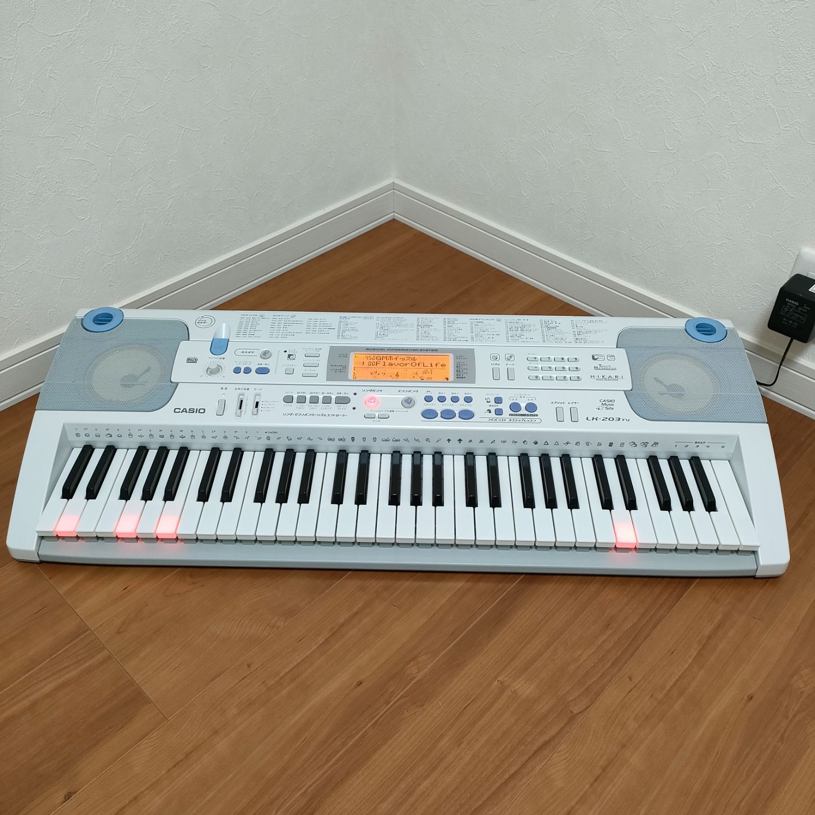 ☆美品 CASIO カシオ 電子ピアノ 電子キーボード ピアノ LK-203TV G851