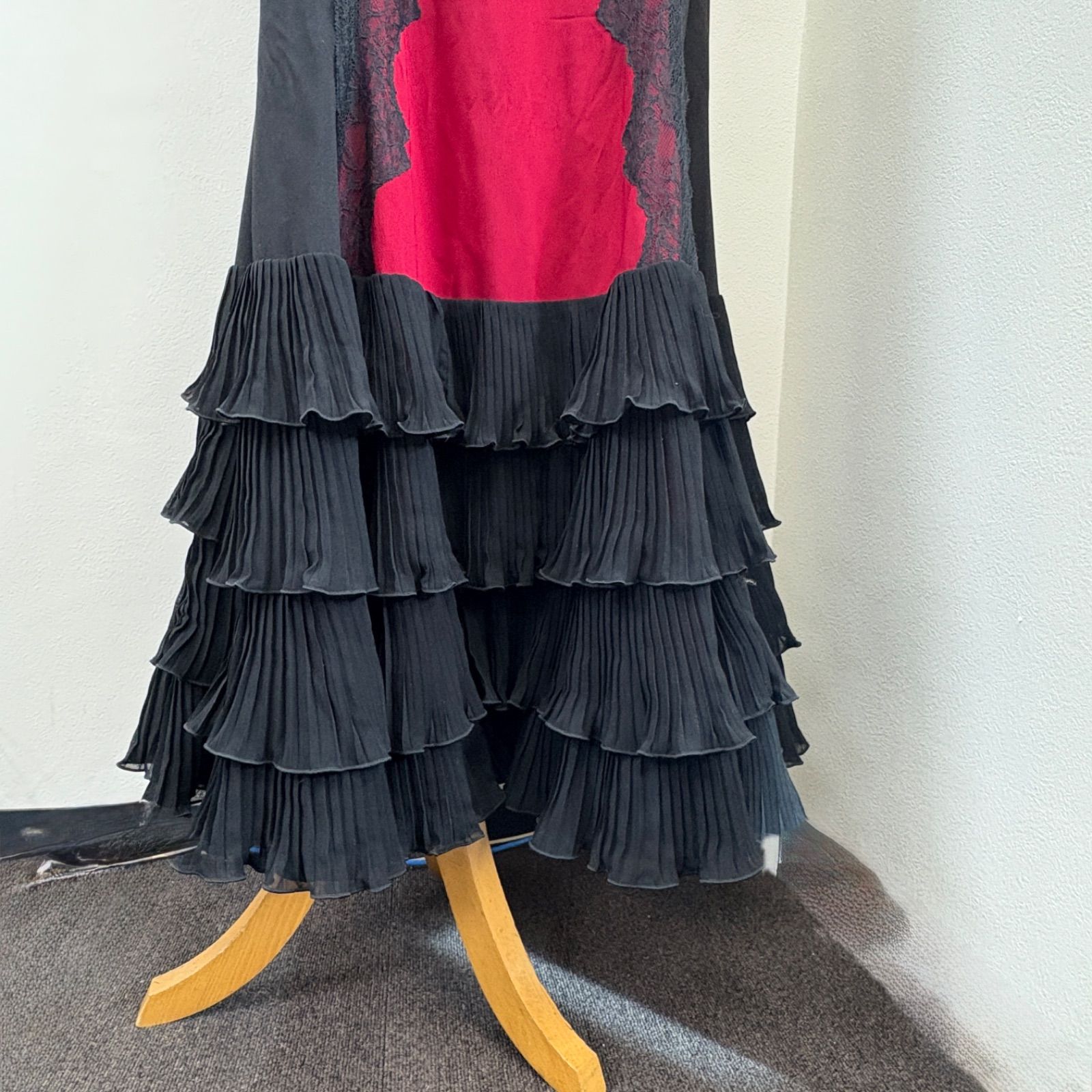 レース 裾フリル