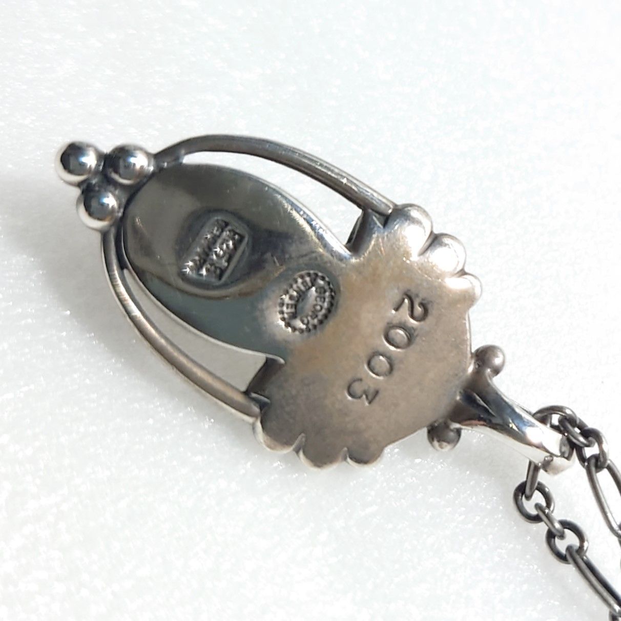 新品・未使用 ジョージジェンセン ２００３イヤーペンダント(シルバーネックレス) 北欧デンマーク2003'sGeorg JensenジョージジェンセンHeritage