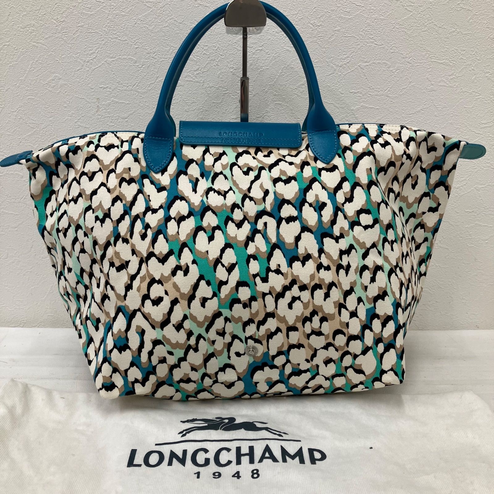 4795 LONGCHAMP ロンシャン JAL機内販売限定 イルオーパンテール プリ
