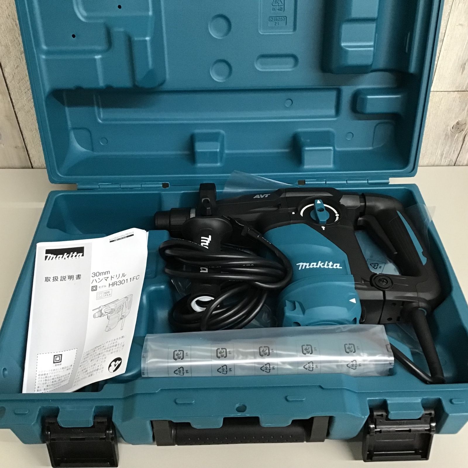 未使用品】マキタ makita 30mm ハンマドリル HR3011FC【戸田店