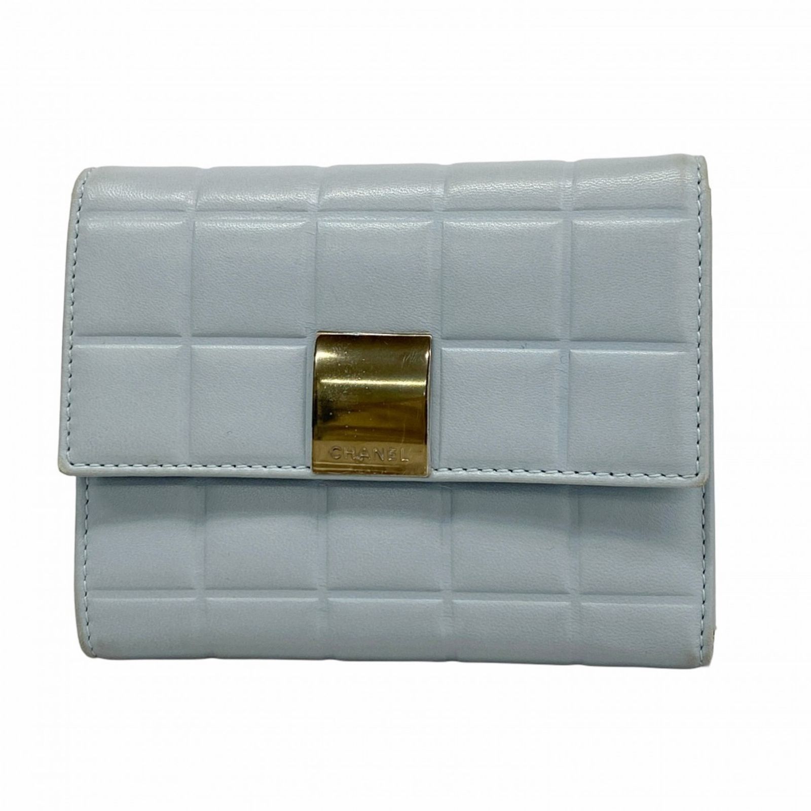 CHANEL シャネル チョコバー ラムスキン 三つ折り財布 ブラック　ゴールド CHANEL シャネル マトラッセ ラムスキン 3つ折り財布 ミニ財布