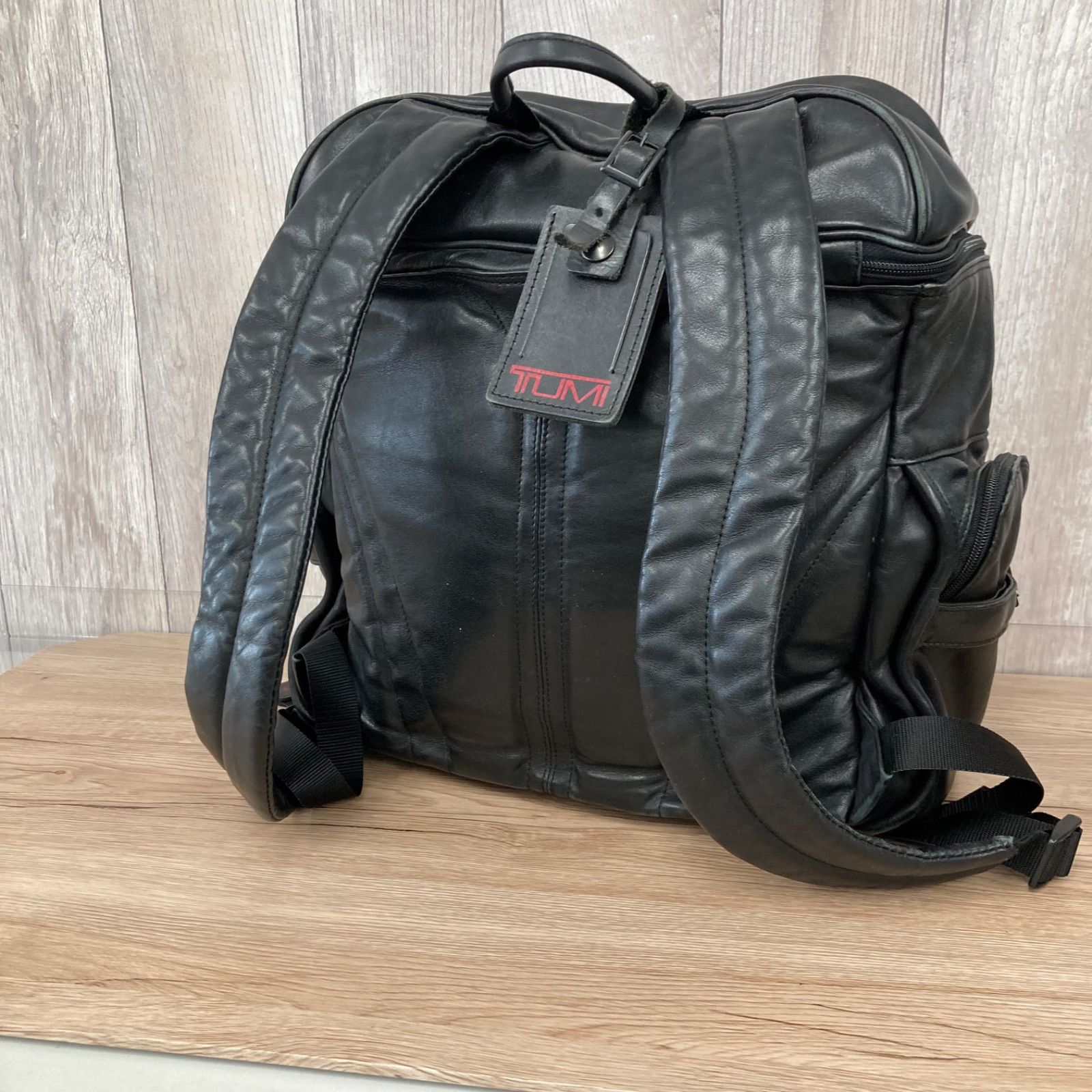 トゥミ 9640D3 (廃盤）ナパレザー・デラックス・バックパック