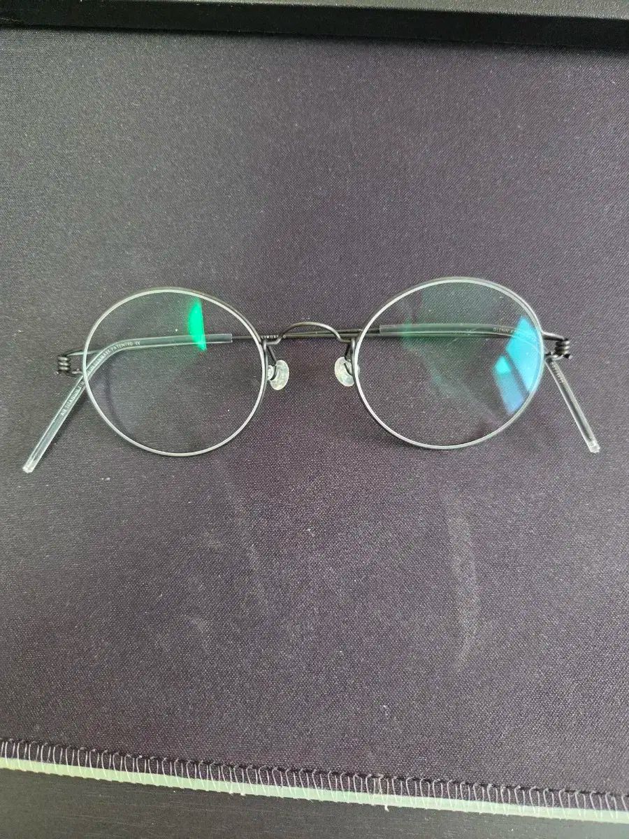 マットブラック