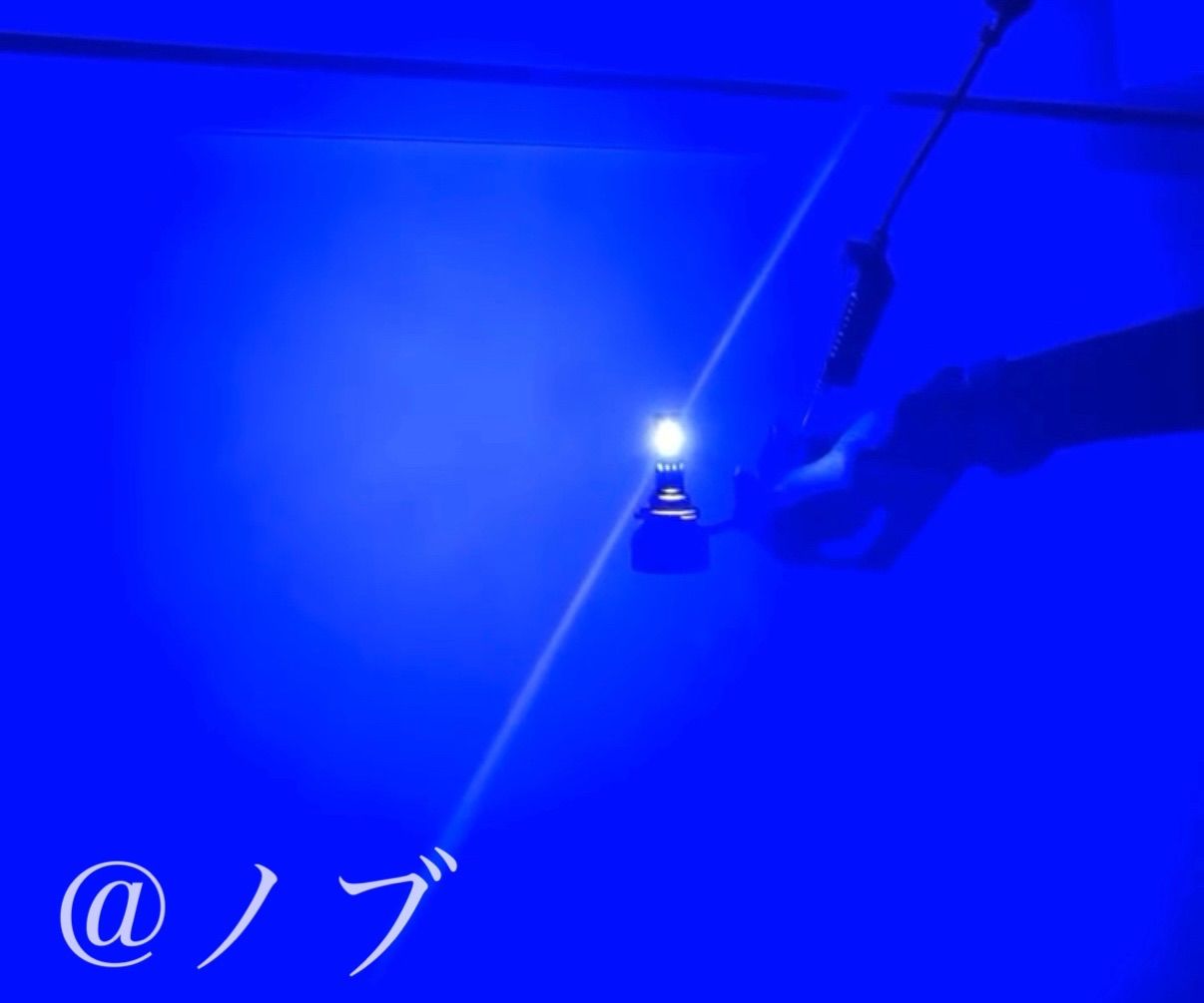 新登場!30000lm!! HB4用 ディープブルー フォグランプ!!当店限定